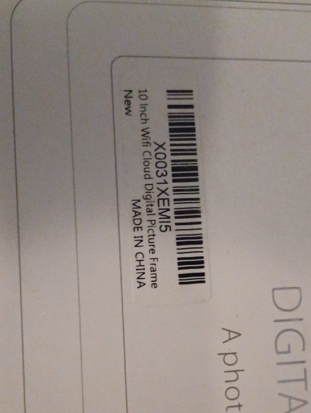 Digital Photo Frame - White Box Packaging - Picture 3 of 3